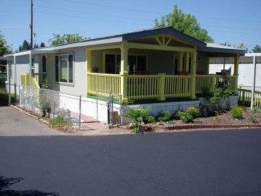 Grants Pass property sale in mobile home park Oregon United States. Oregon : MANUFACTURED HOME ...